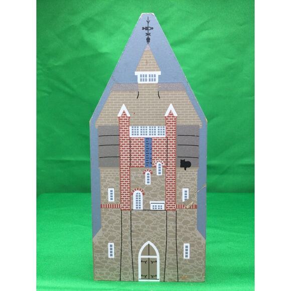 The Cats Meow 1996 Westtown Water Tower Pennsylvania Shelf Sitter - Picture 1 of 3